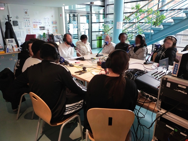 radio6