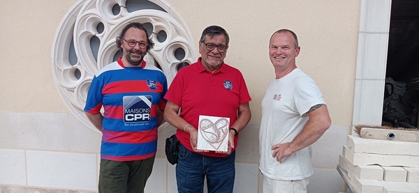 Des tailleurs de pierre solidaires !